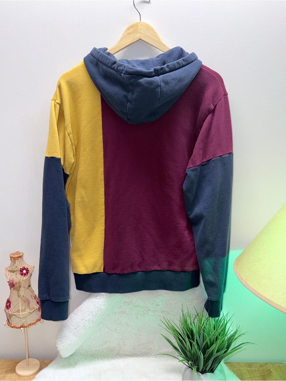 100% Cotton Ladies New Balance Colorblock Hoodie - Maroon, Mustard & Navy  🔥 - Picture 5 of 7
